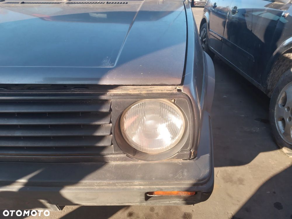 VW GOLF II  1.6 PN    ATRAPA GRILL   LA7U - 5