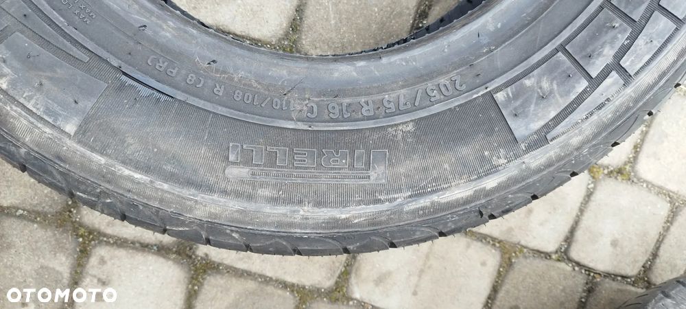 205/75/16c pirelli chrono - 2