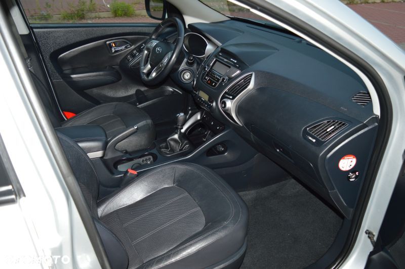 Hyundai ix35 - 15
