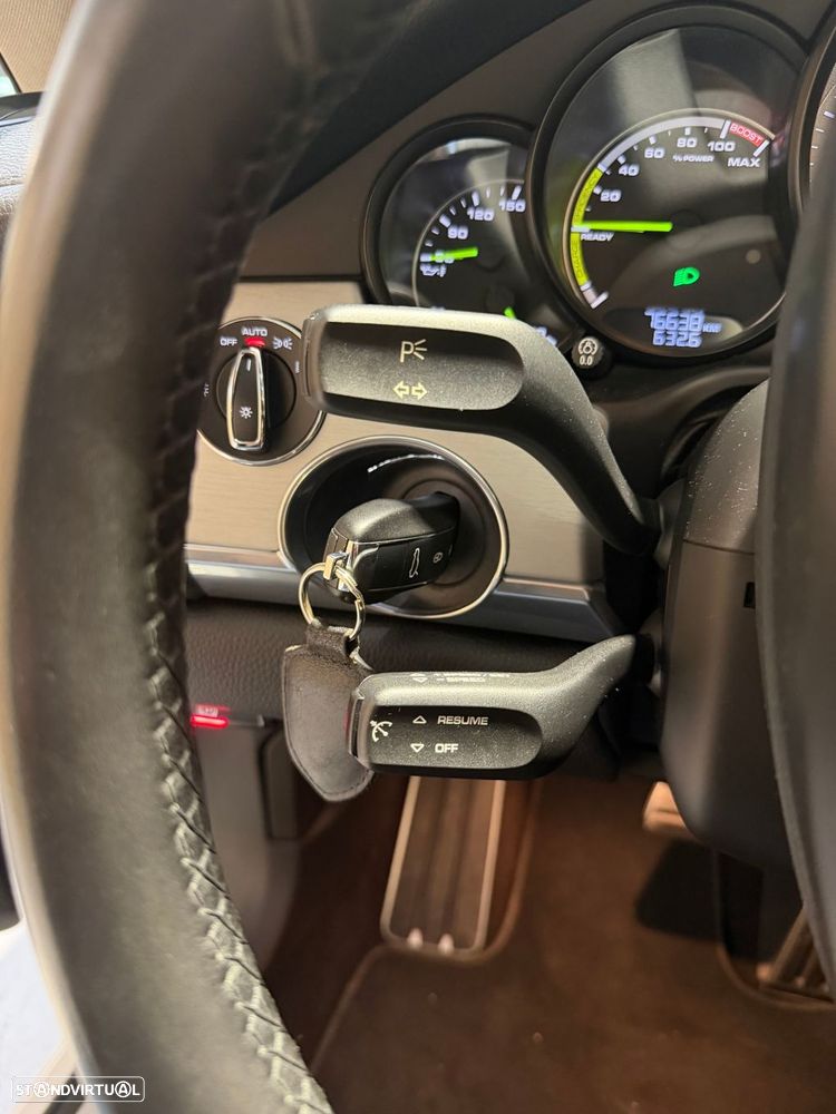 Porsche Panamera S E-Hybrid - 16