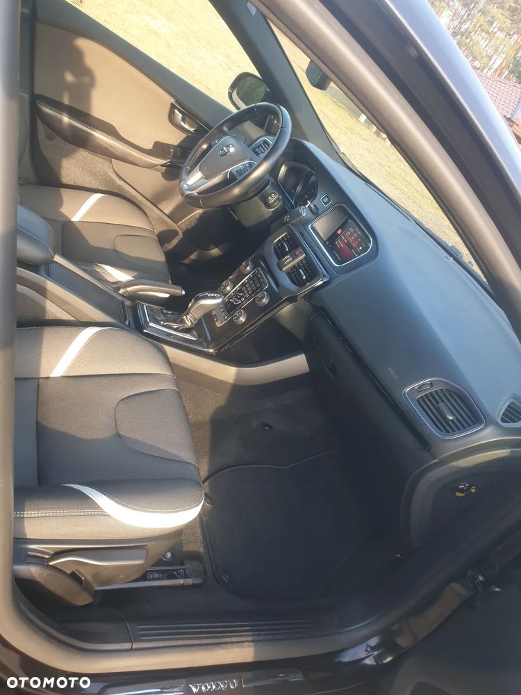 Volvo V40 T3 Drive-E Kinetic - 16