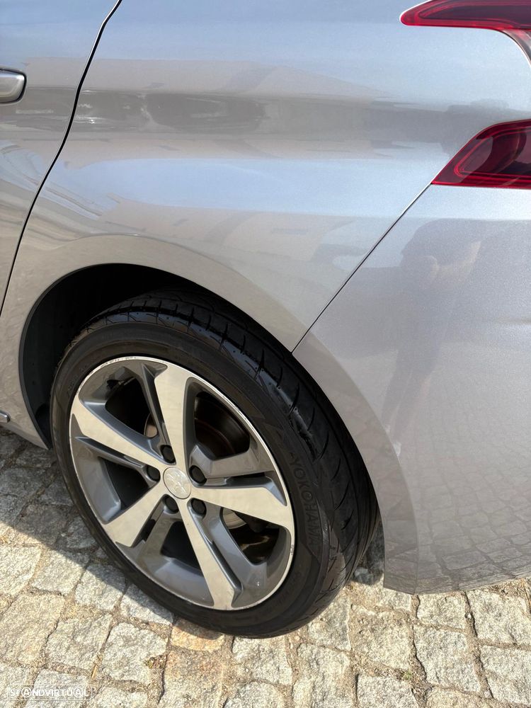 Peugeot 308 1.5 BlueHDi GT - 10