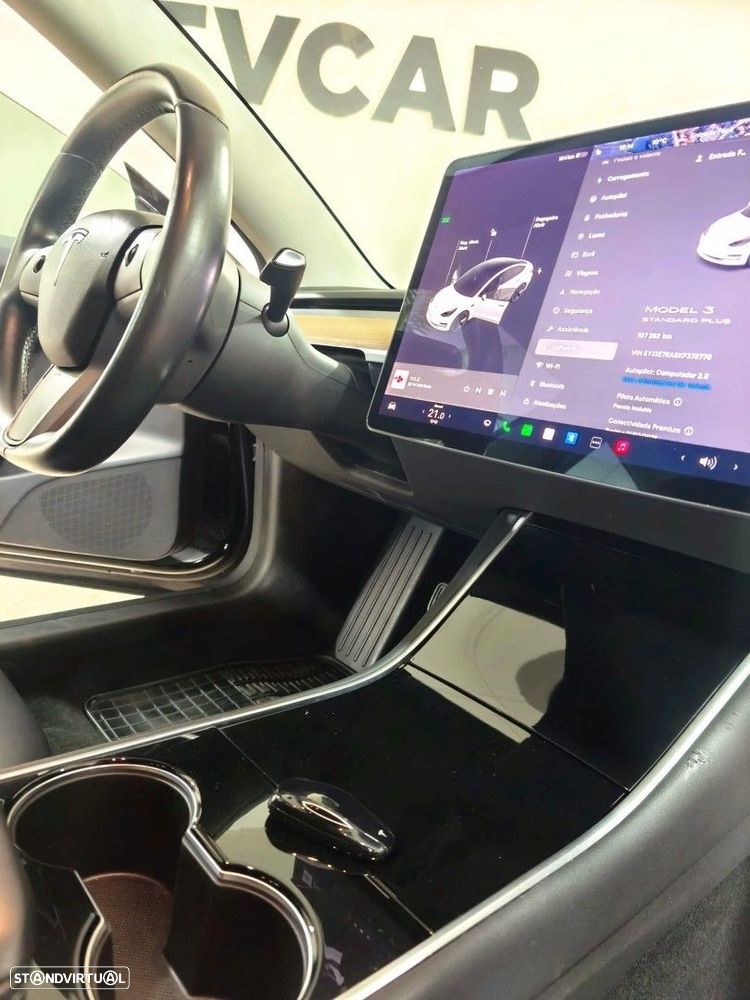 Tesla Model 3 Standard Range Plus RWD - 11