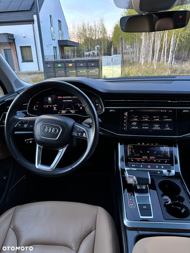 Audi Q7 - 6