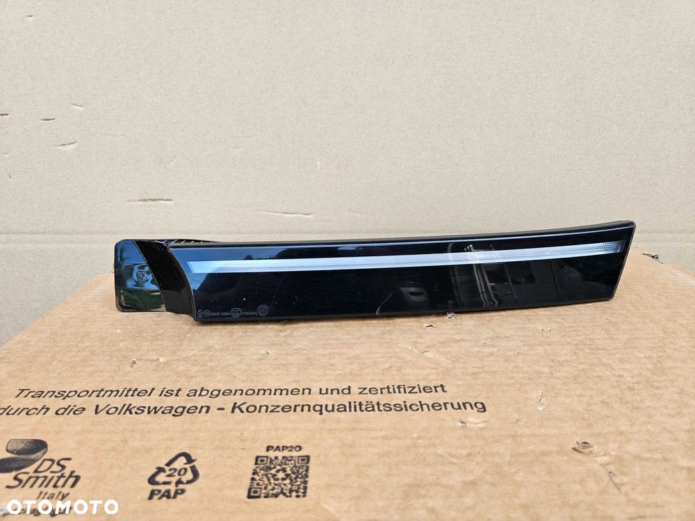 VW ID4 ID.4 ID 4 lampa lewa led drl halogen światło jazdy dziennej 11A941653A