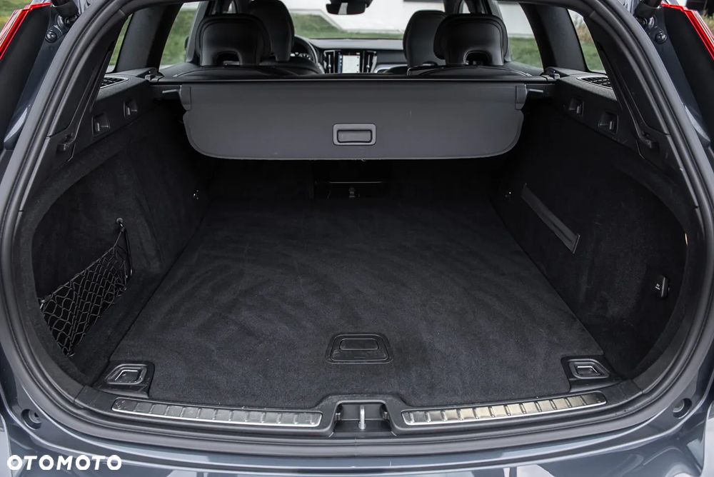 Volvo V60 T5 Geartronic R-Design - 31