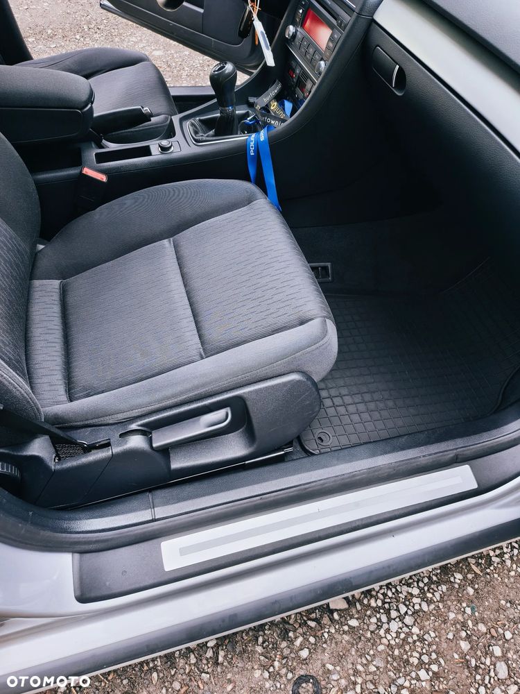 Audi A4 Avant 1.6 - 13