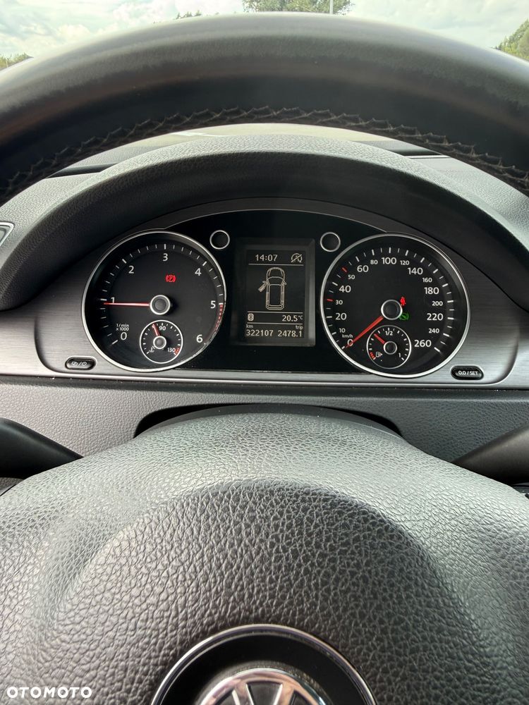 Volkswagen Passat Variant 2.0 TDI 4Mot Highline DSG - 14