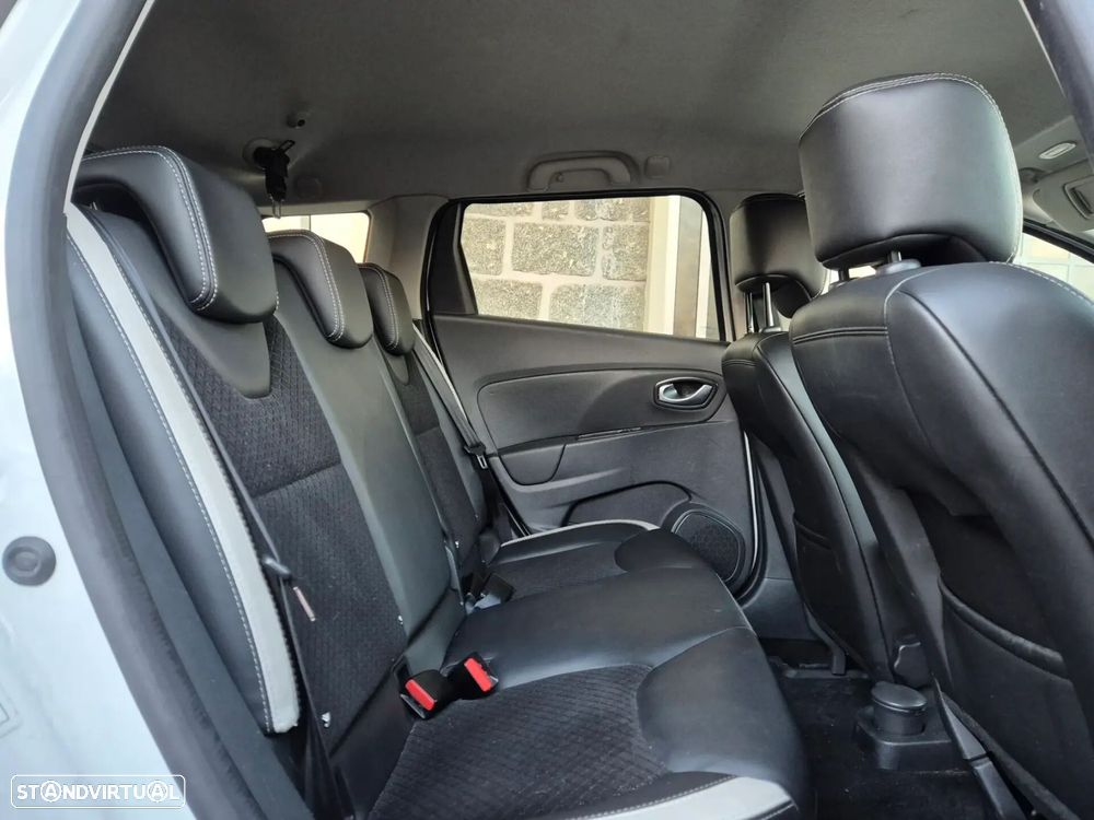 Renault Clio Sport Tourer - 7