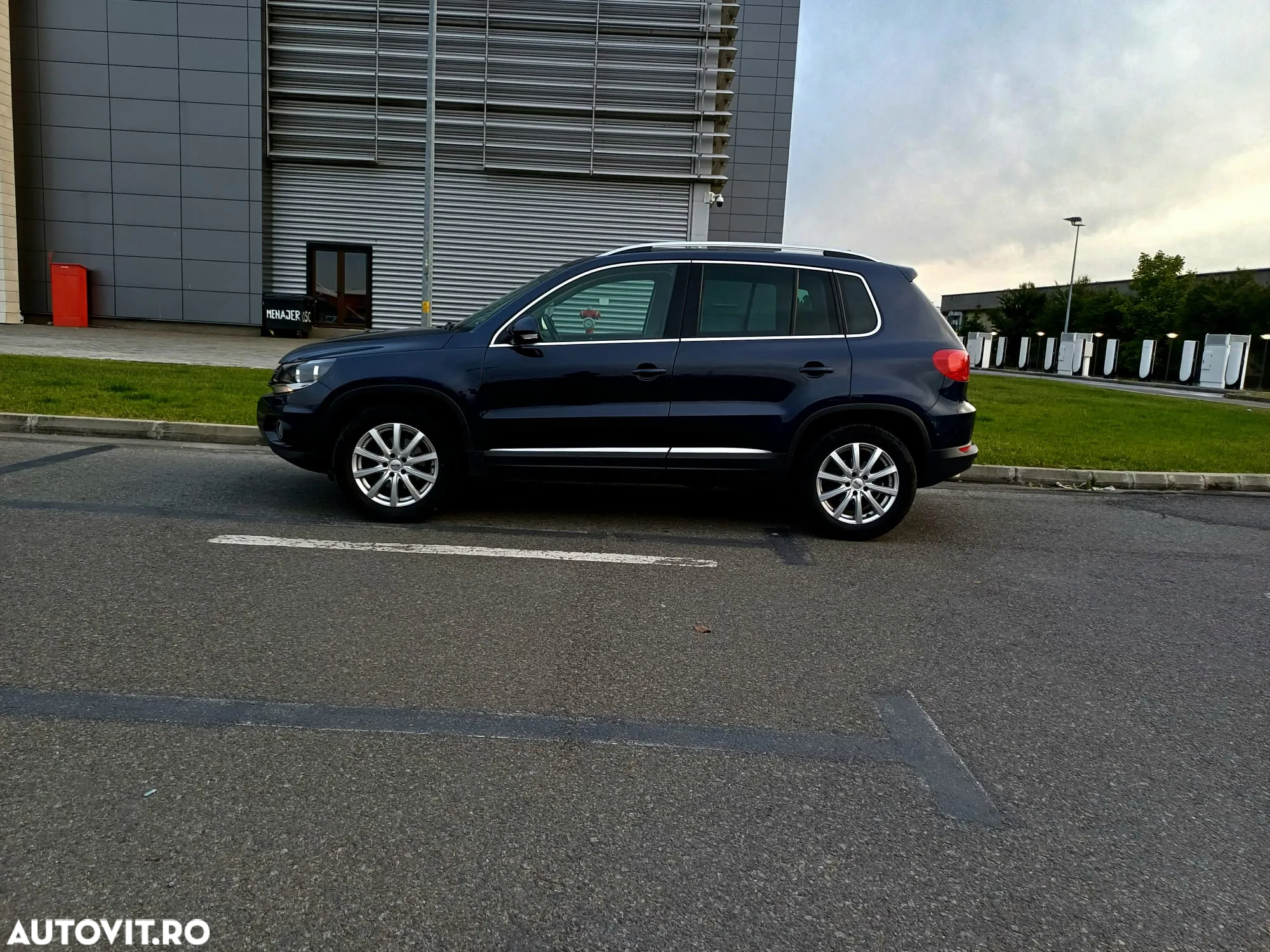 Volkswagen Tiguan 2.0 TDI 4Motion BMT Track & Style - 4