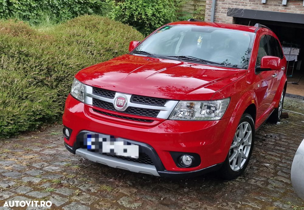 Fiat Freemont 2.0 Mjet AT AWD Lounge - 1