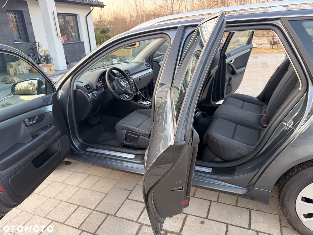 Audi A4 Avant - 8
