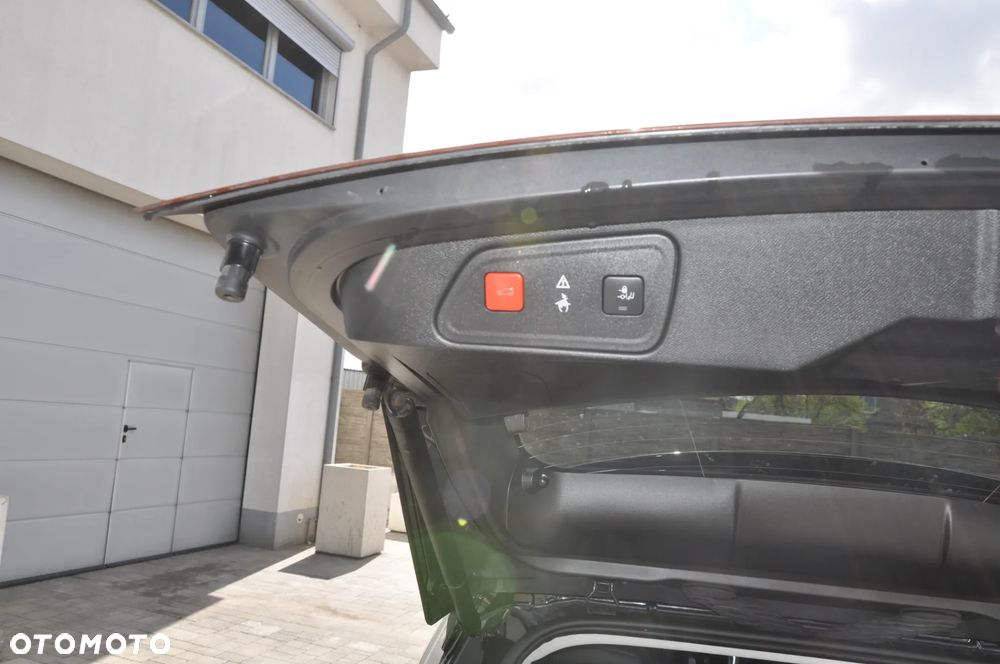 Peugeot 3008 BlueHDi 130 Stop & Start EAT8 Allure Business-Paket - 20