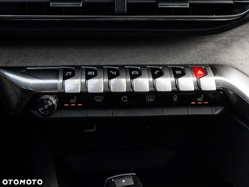 Peugeot 5008 1.6 PureTech GT S&S EAT8 - 21