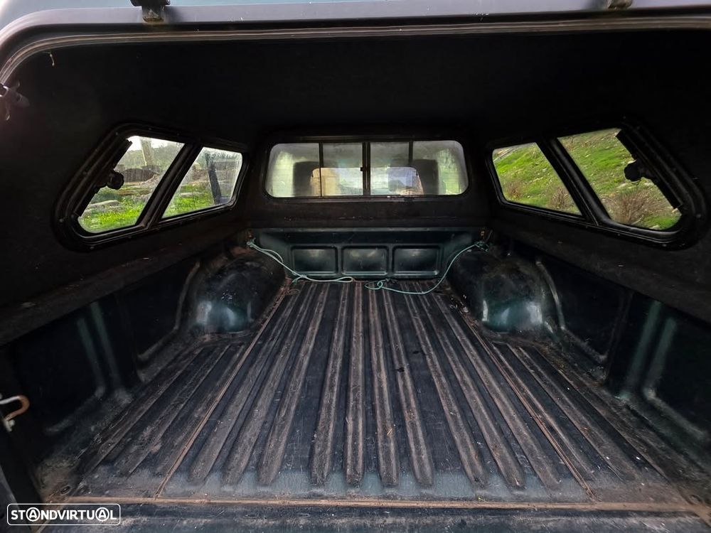 Toyota Hilux 2.5 D4-D Tracker - 10