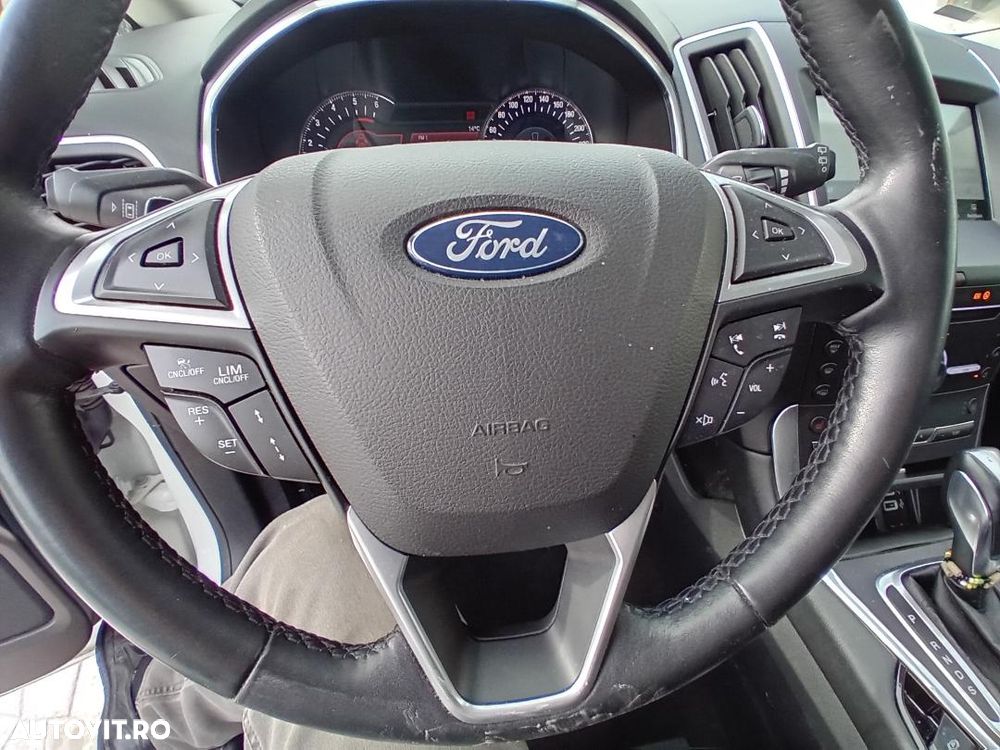 Ford S-Max 2.0 TDCi Powershift Titanium - 19