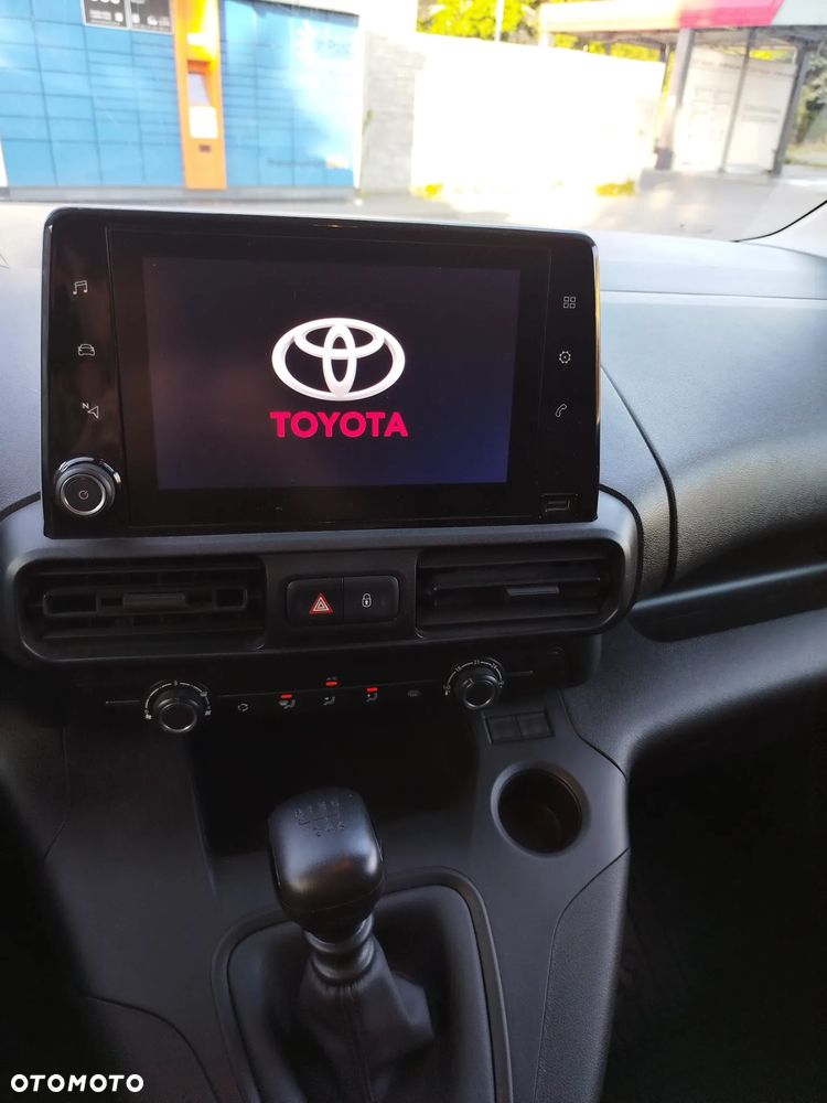 Toyota Proace City - 15