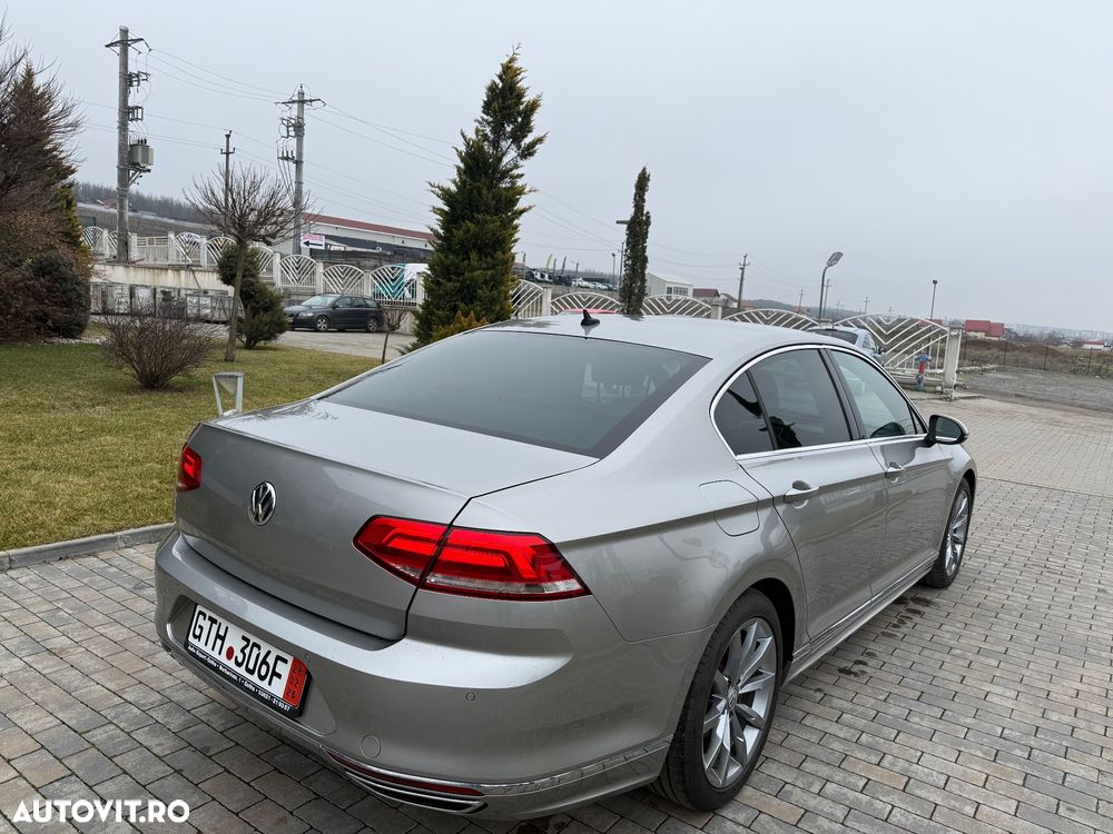 Volkswagen Passat 1.8 TSI (BlueMotion Technology) DSG Highline - 12