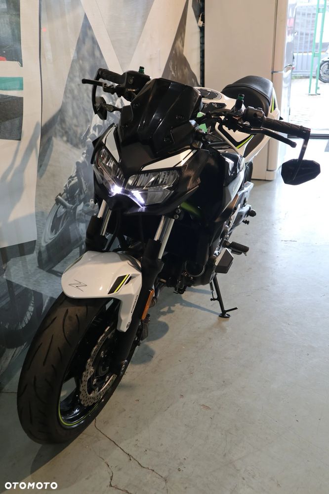 Kawasaki Z 650 - 6