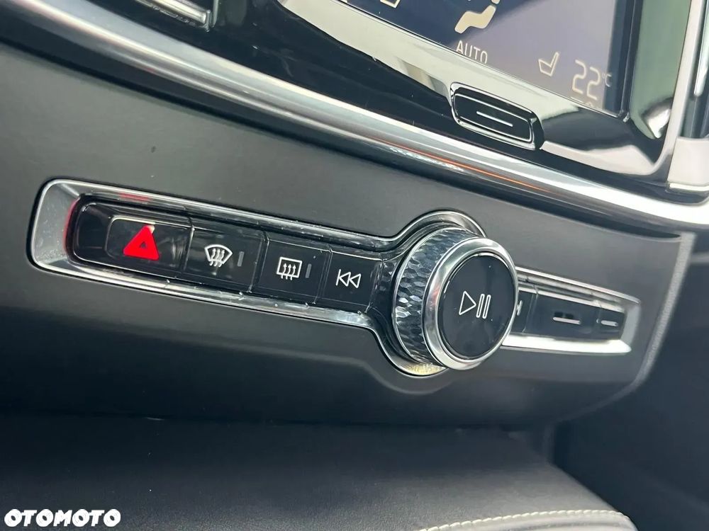 Volvo V90 - 25