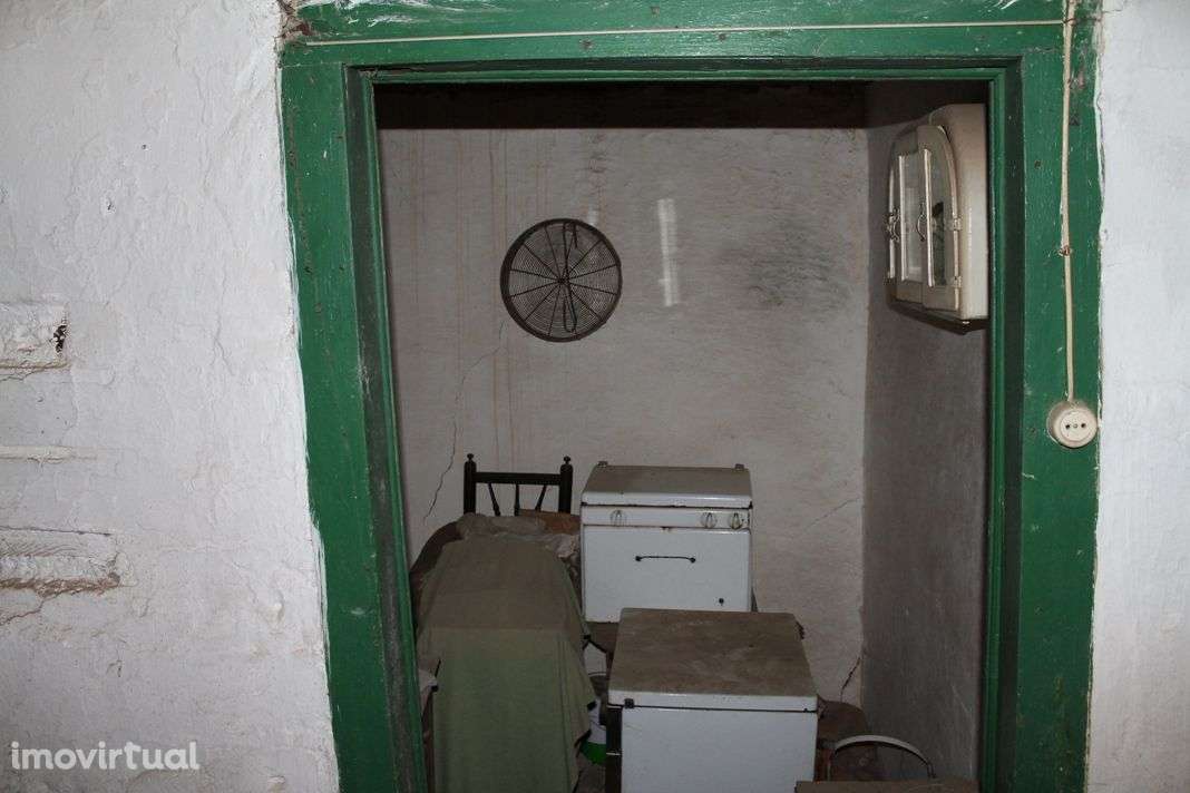 Moradia com Terrenos - Quintinha - Grande imagem: 4/20