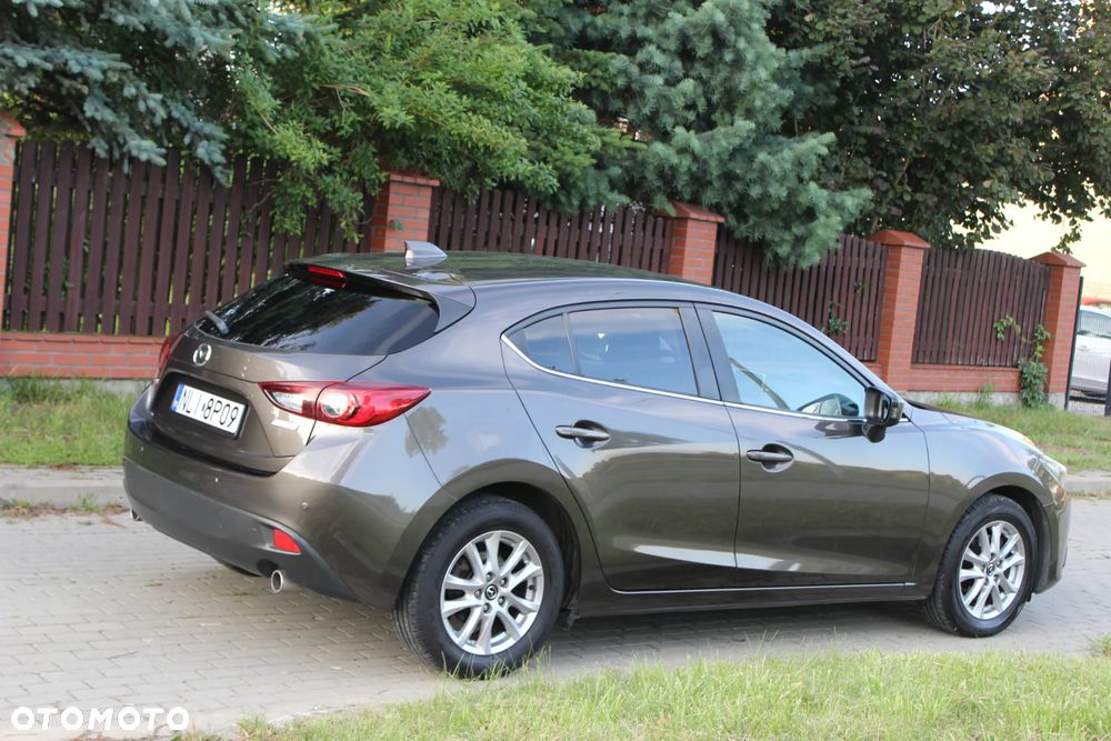 Mazda 3 - 7