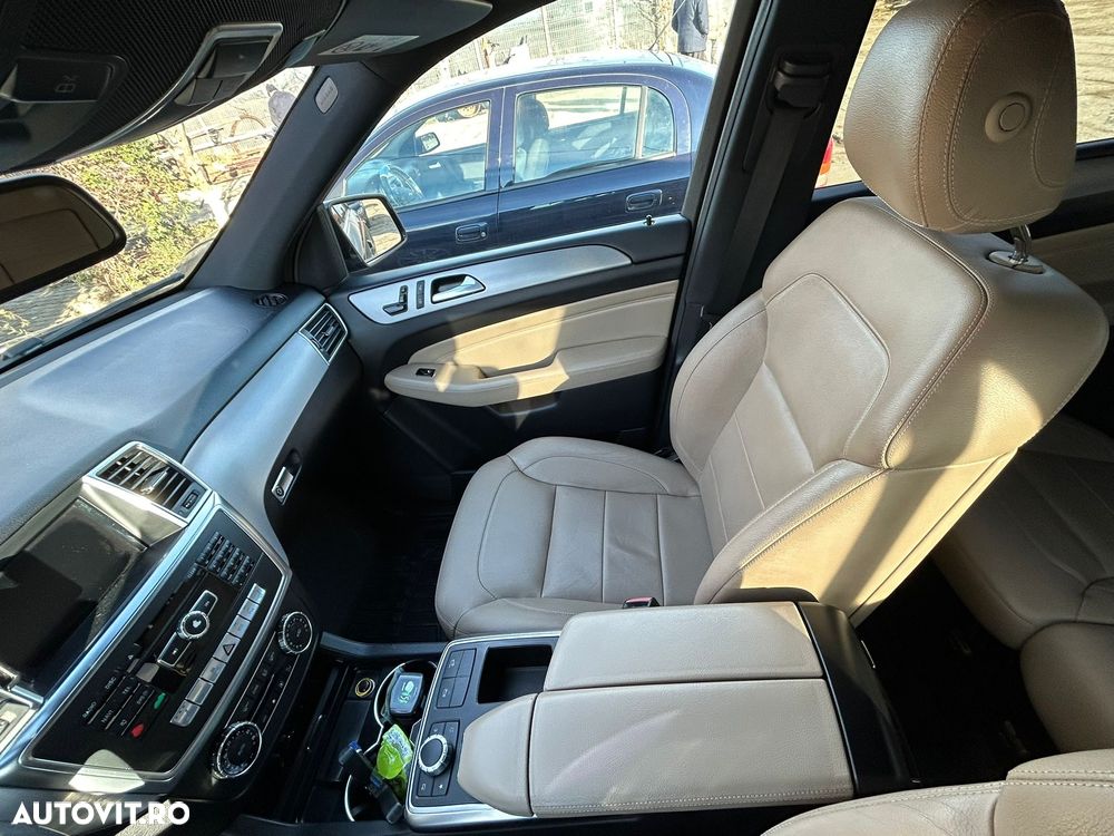 Mercedes-Benz ML 350 BlueTec 4MATIC Aut - 9