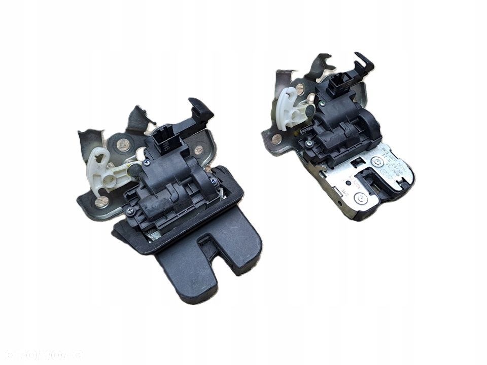 audi a4 b8 zamek klapy bagażnika tył tylny oryg avant kombi 8k9827505a - 1