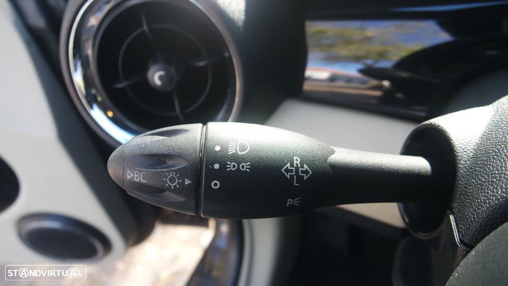 MINI Cabrio Cooper - 22