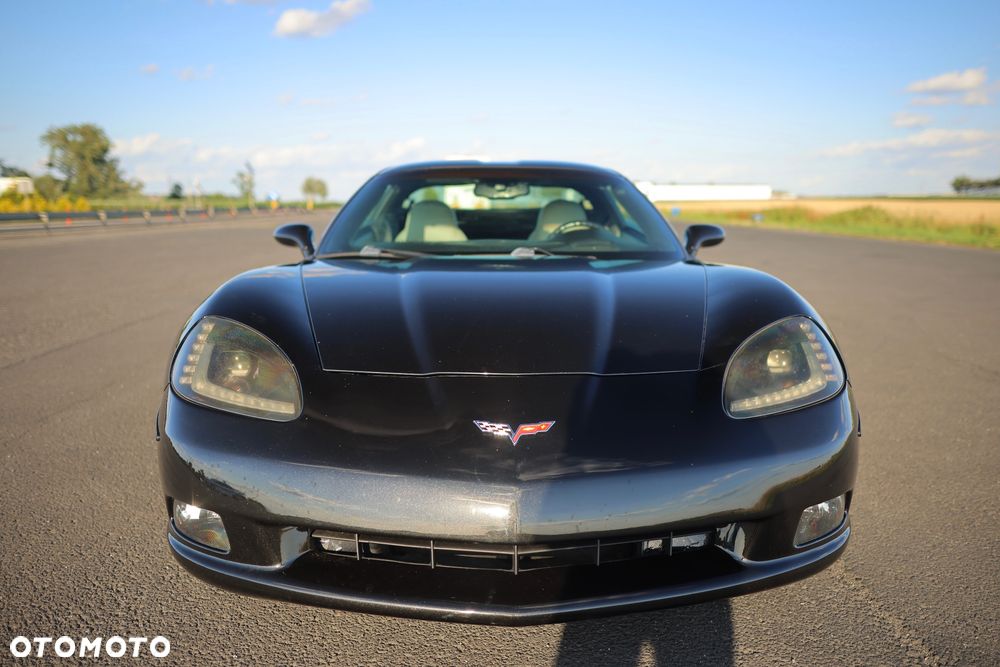 Chevrolet Corvette - 7