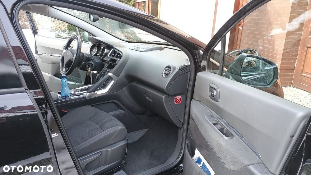 Peugeot 3008 1.6 BlueHDi Active S&S EAT6 - 7