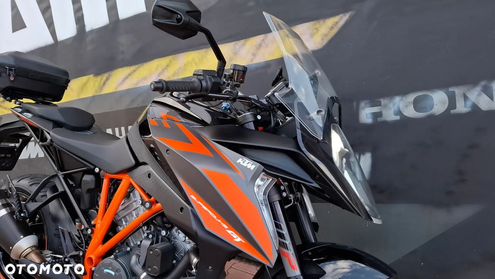 KTM Super Duke - 5