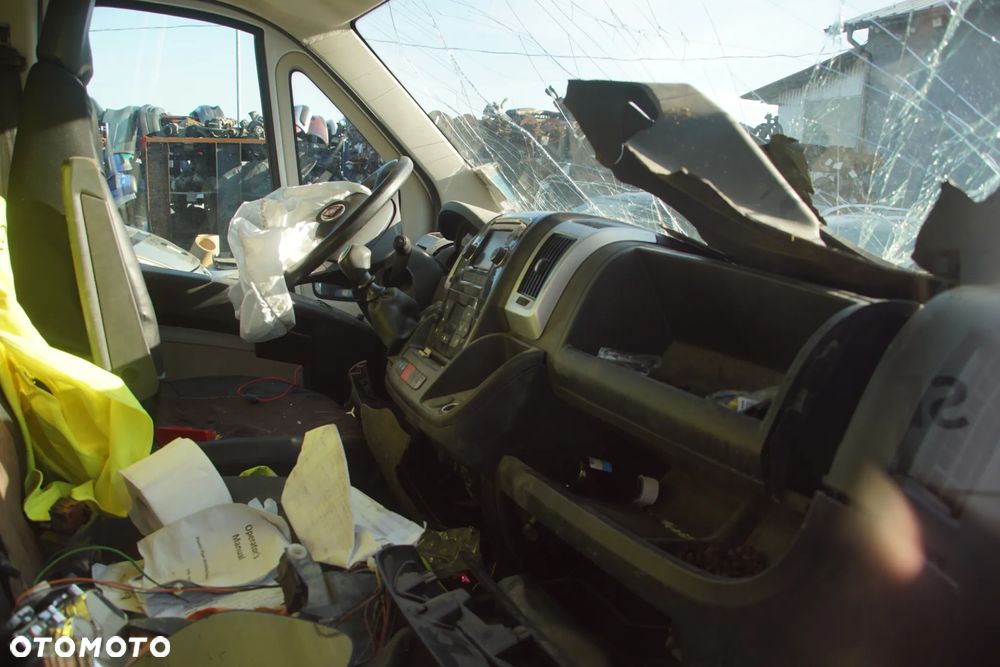 Auto na części - Fiat Ducato III L2H2 2.3 JTD F1AE3481D 55272351 549 2018R Silnik Skrzynia Drzwi Zderzak Lampa Lusterko Szyba Klamka Deska Kokpit Sterownik Moduł Czujnik Licznik Wyświetlacz Panel Kierownica - 11