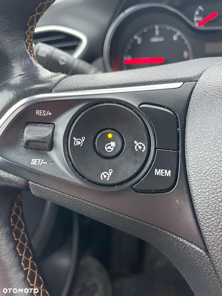 Opel Crossland X 1.6 Start/Stop Edition - 21