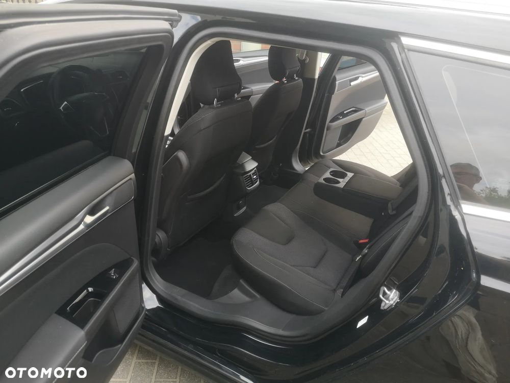 Ford Mondeo 2.0 TDCi STart-Stopp Titanium - 9