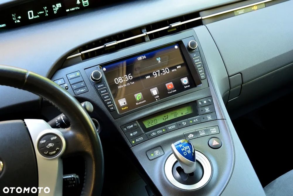Toyota Prius (Hybrid) Comfort - 22