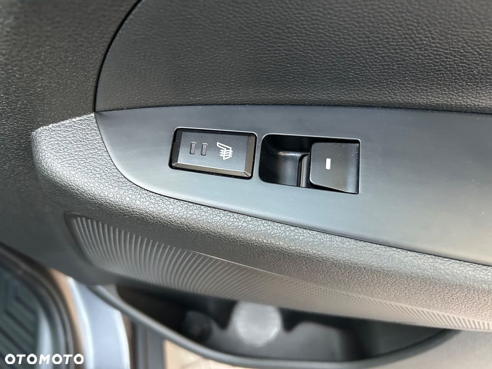 Hyundai Tucson 2.0 CRDI Comfort 4WD - 16