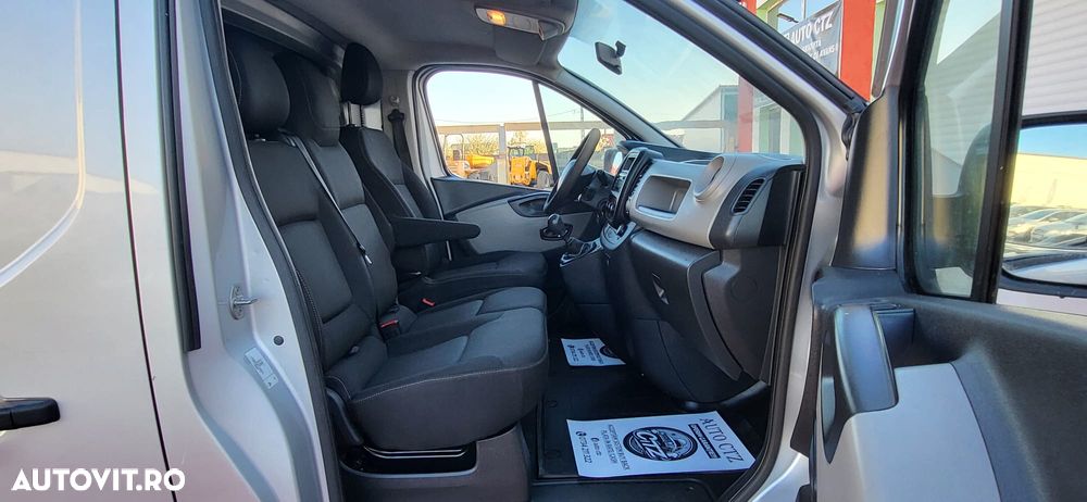 Renault Trafic ENERGY Start & Stop Combi L1H1 Expression - 9