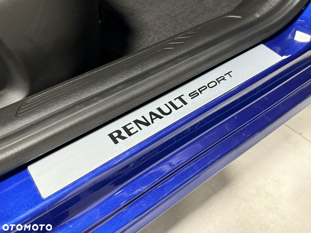 Renault Megane ENERGY TCe 205 EDC GT - 28