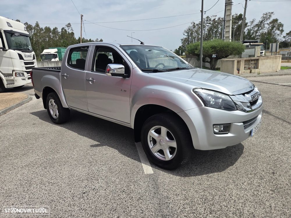 Isuzu D-Max - 4