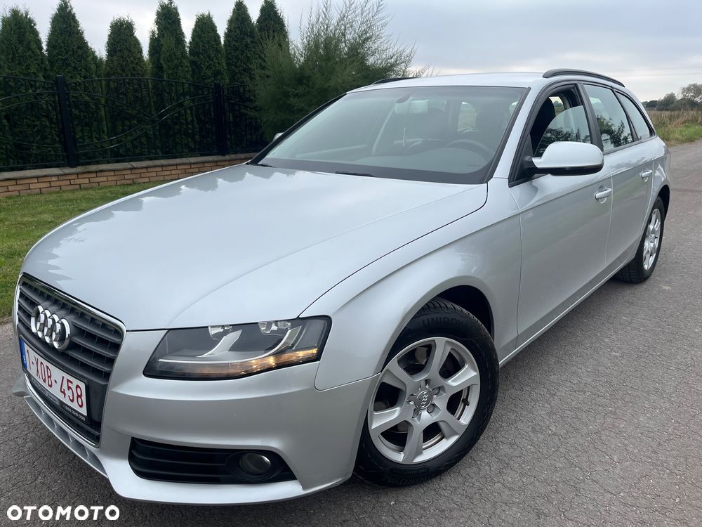 Audi A4 Avant - 1