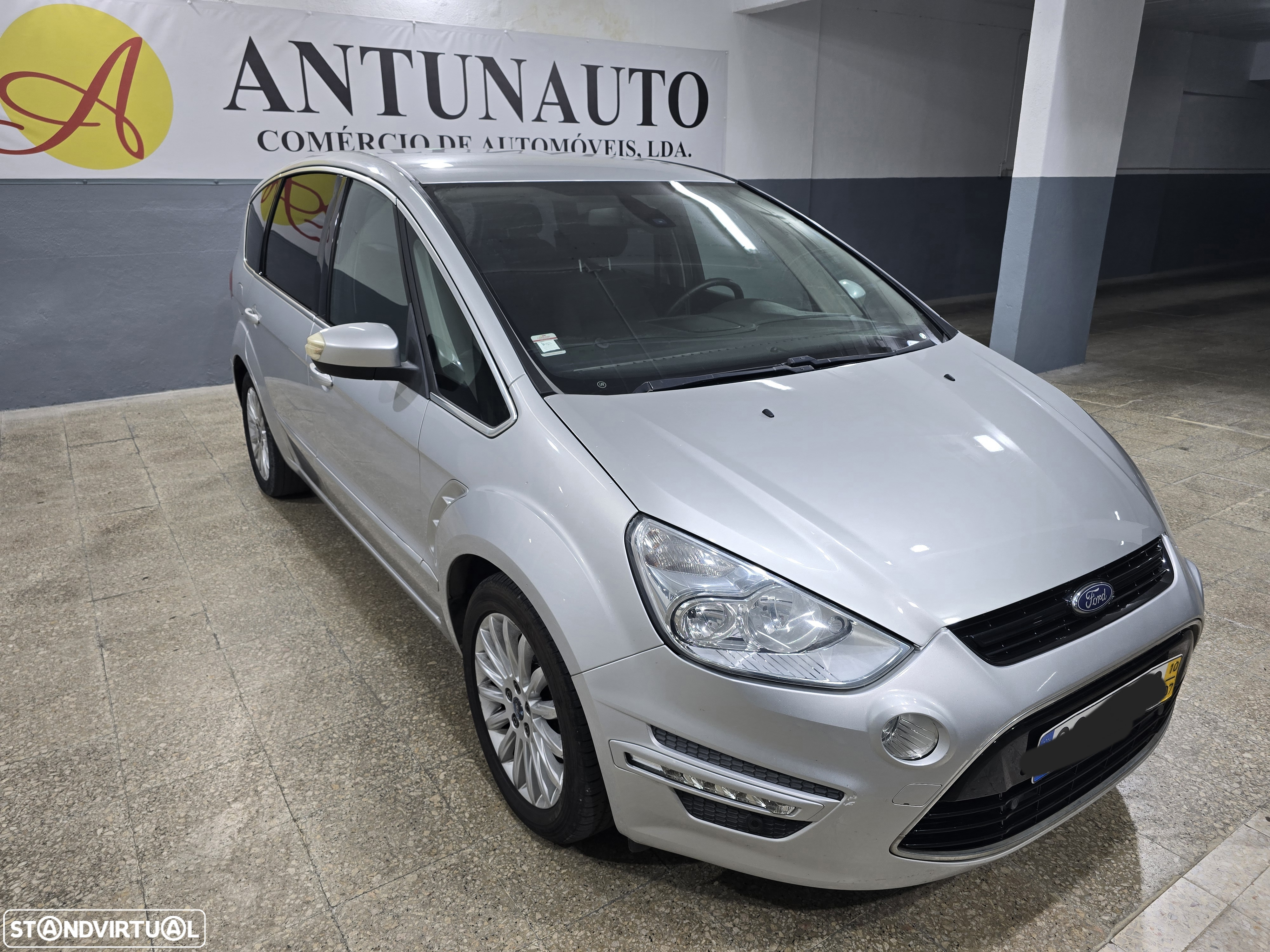 Ford S-Max 2.0 TDCi Titanium 7L - 4