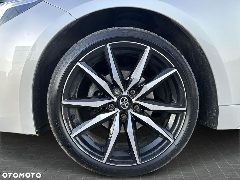 Toyota Corolla 1.8 Hybrid GR Sport Dynamic - 28