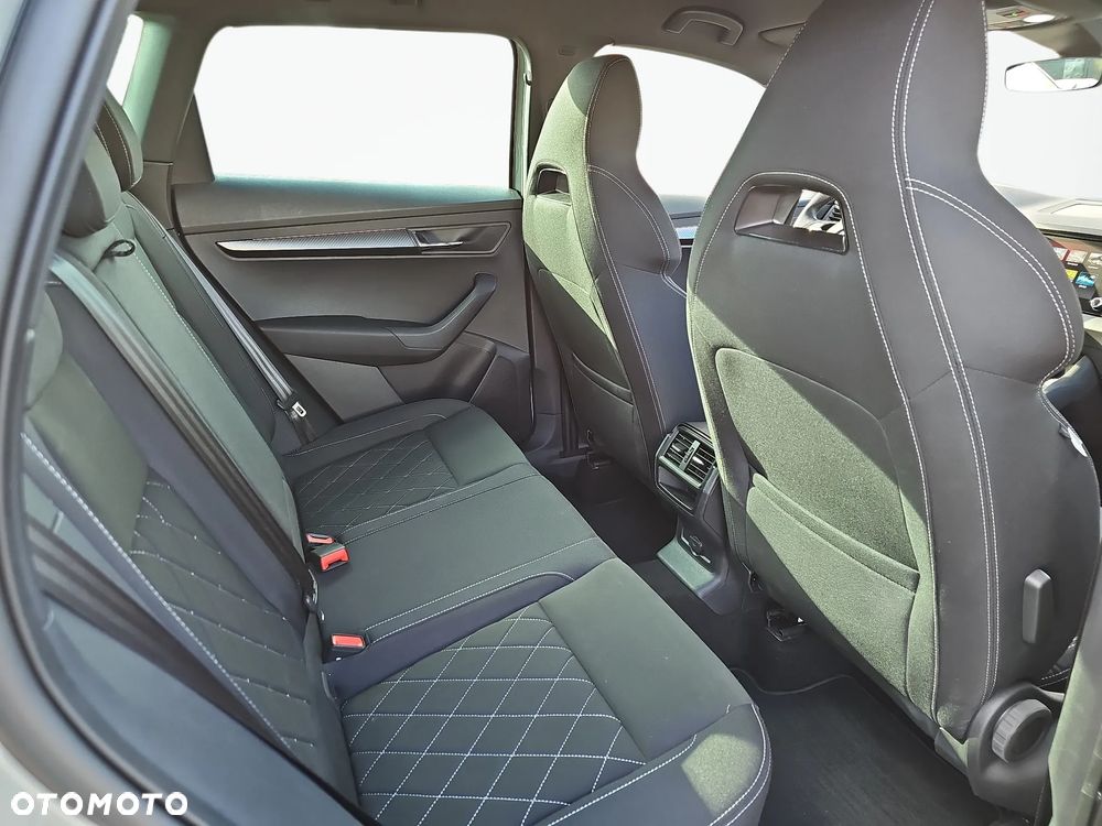 Skoda Karoq 1.5 TSI ACT Sportline DSG - 11