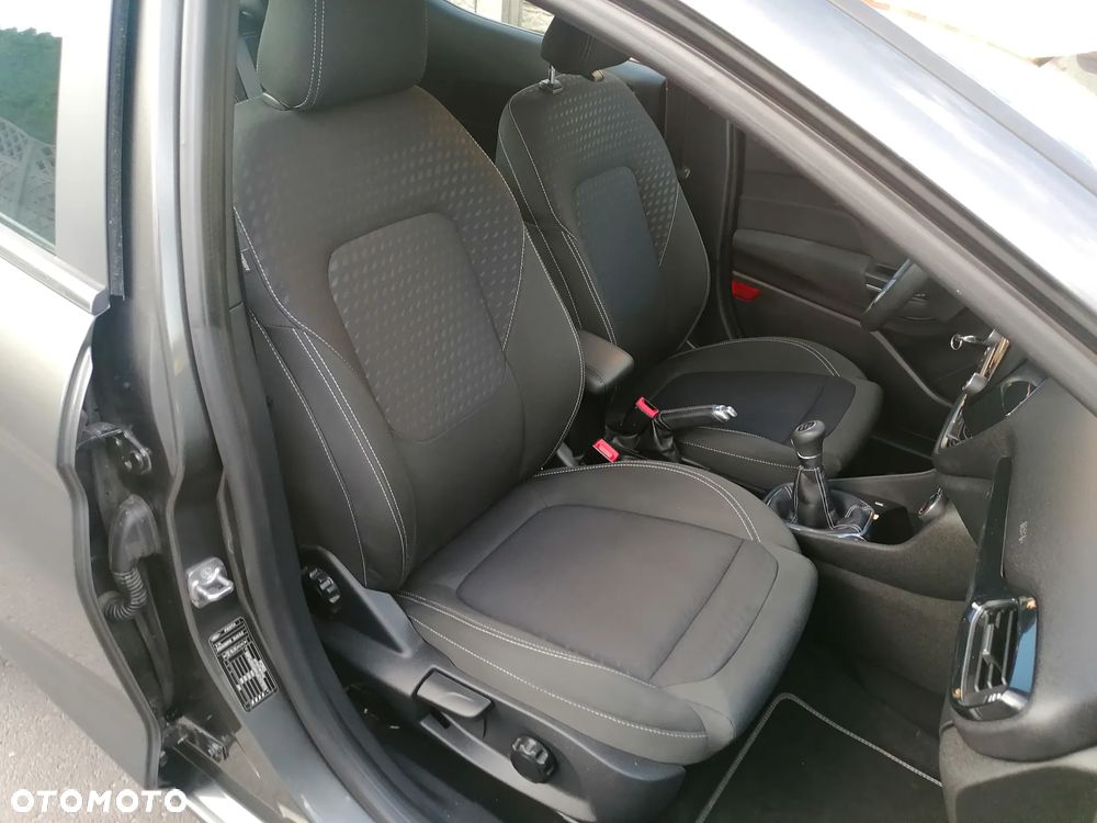 Ford Fiesta 1.1 Titanium - 31