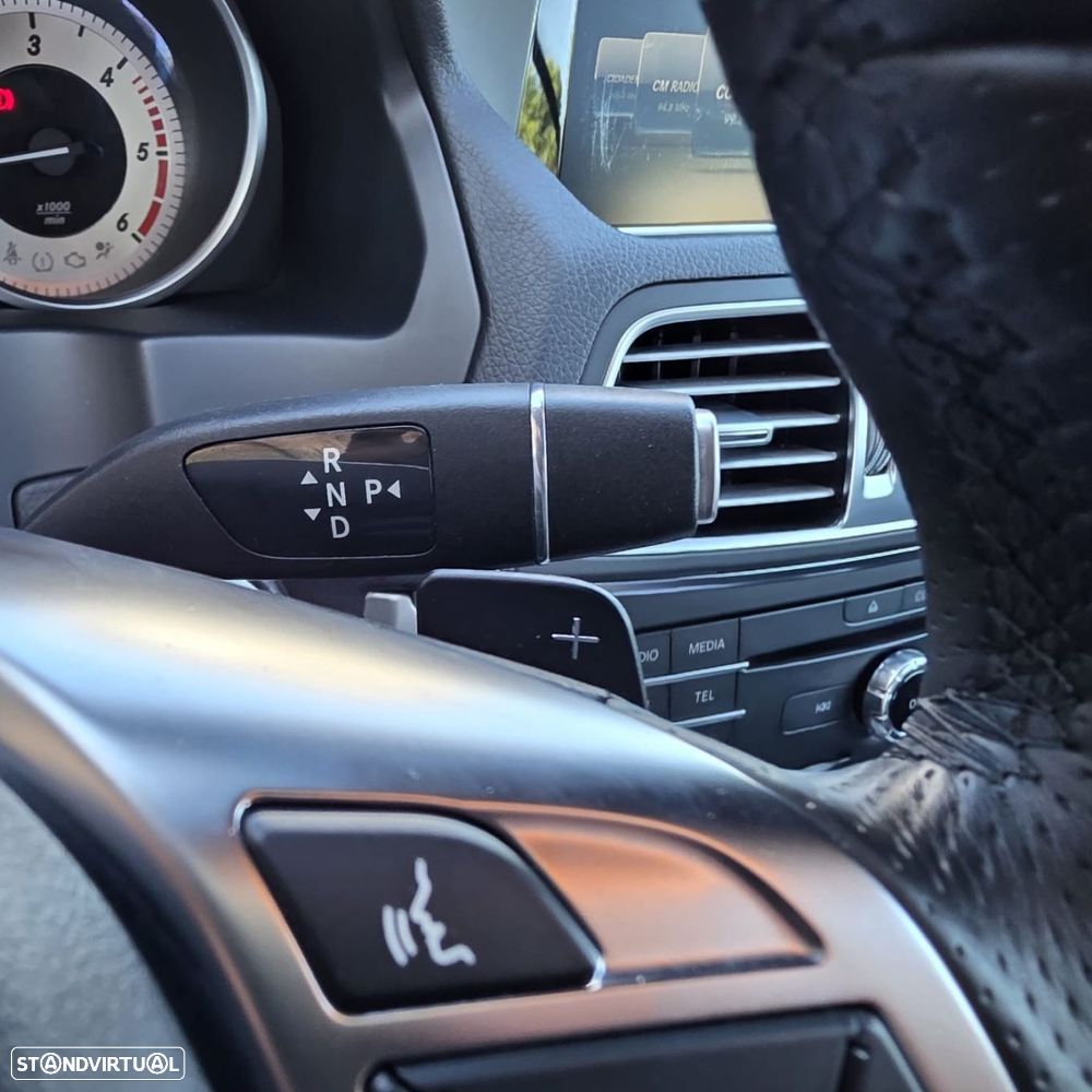 Mercedes-Benz E 220 CDi BlueEfficiency Auto - 24