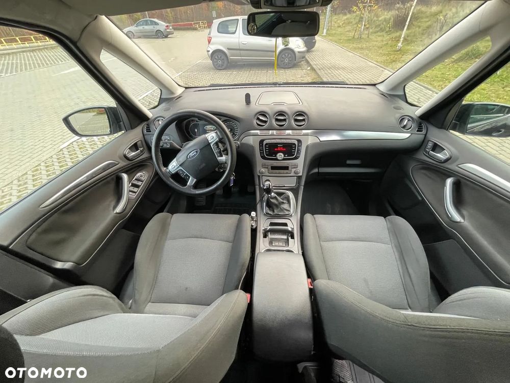 Ford Galaxy ver-10--15 - 18