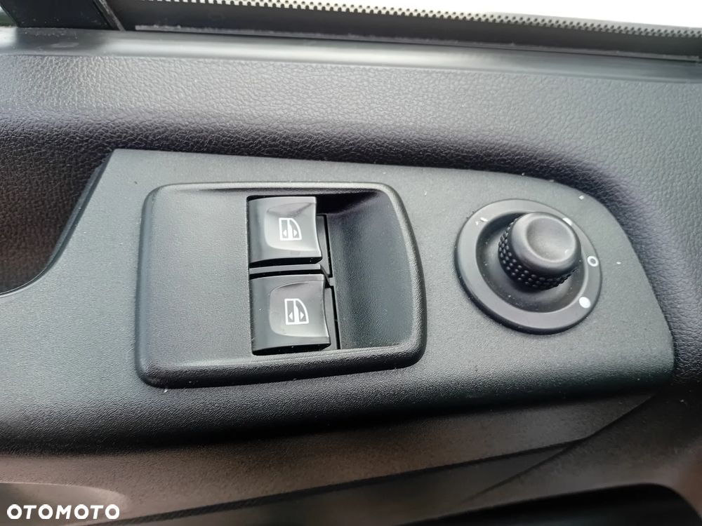 Renault Trafic - 20