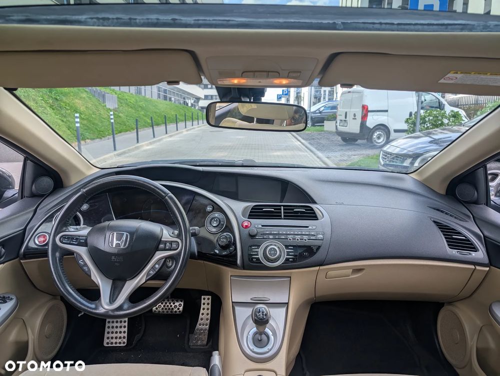 Honda Civic 1.8i-VTEC Automatik Executive - 24