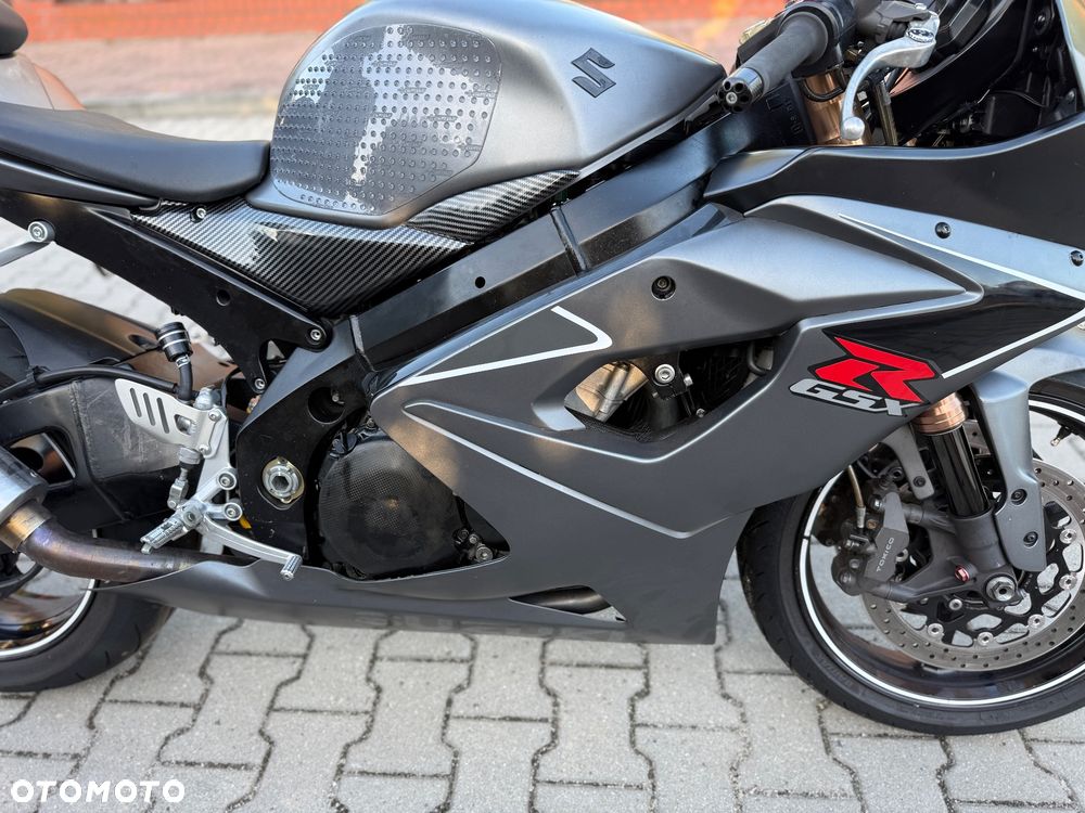 Suzuki GSX-R - 9